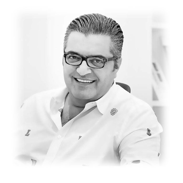 Dr. Noor Hotaki - Aesthetic Medicine Specialist & Pioneer of the Permanent Non-Surgical Facelift